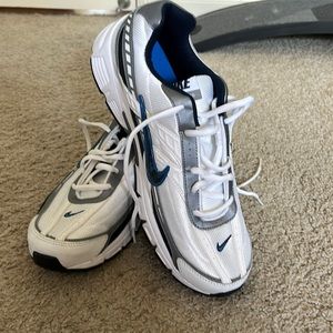 Nike Initiator Running Shoes